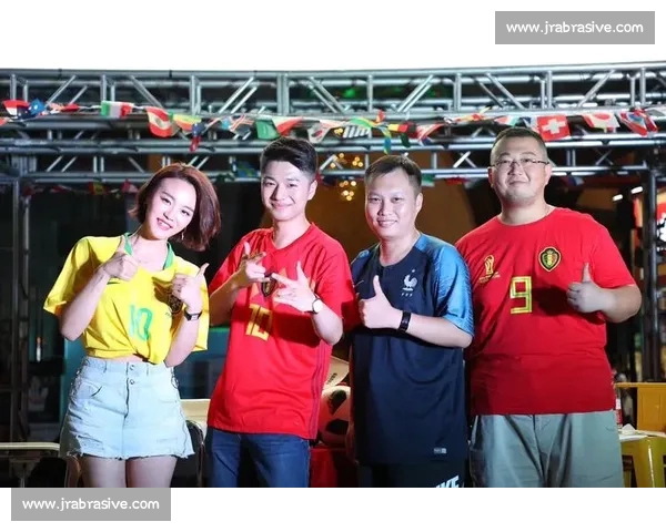 高清足球赛事直播APP下载指南畅享全球赛场精彩即时比分数据分析权威解说 - 副本 - 副本 (35) - 副本 - 副本 - 副本